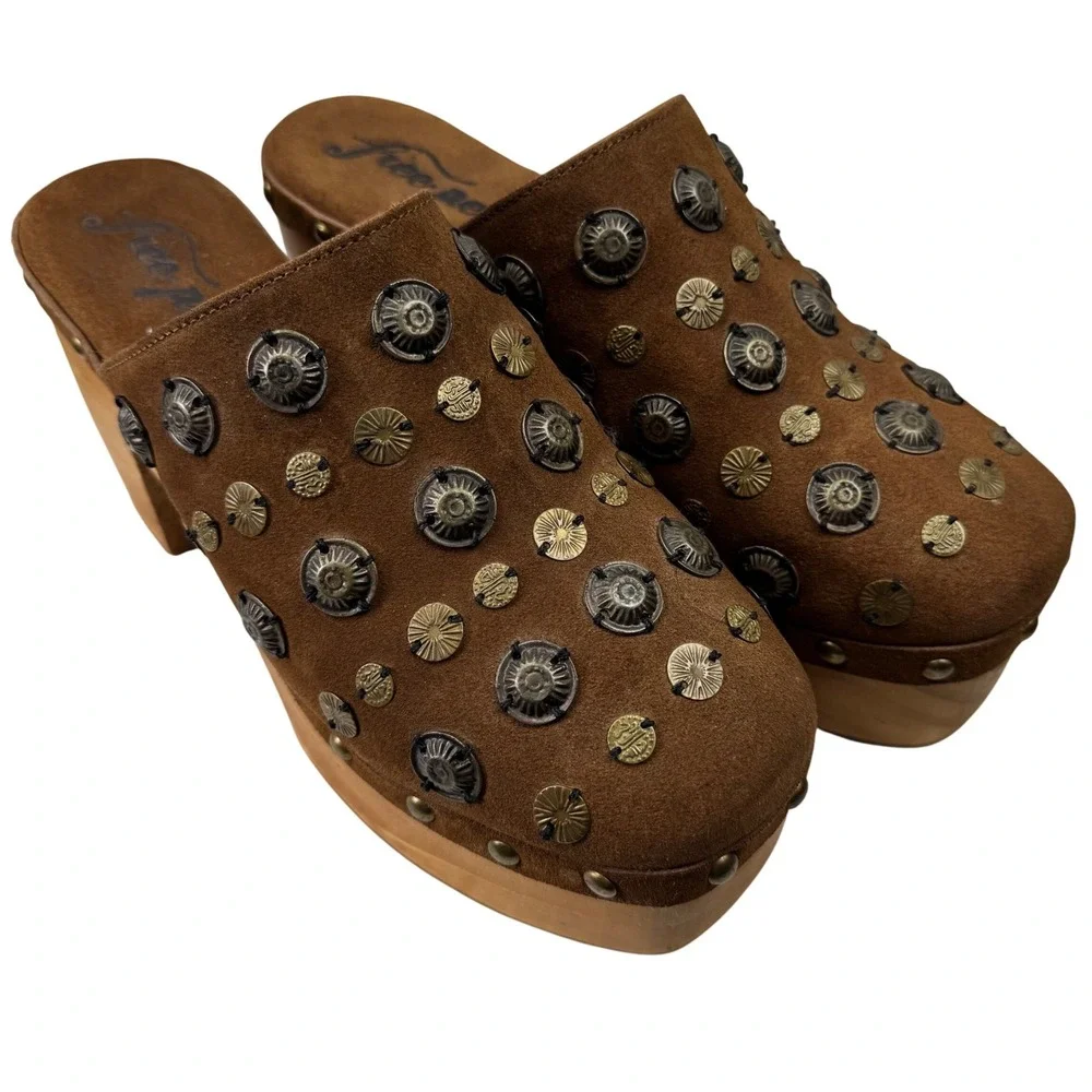 Free People Tan Studded Clogs - Picture 4 of 16